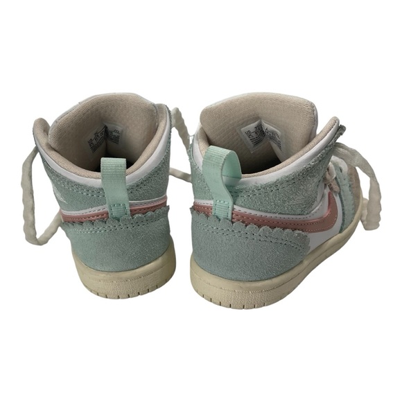 Nike Air Jordan’s toddler girls size 7 pink,green,beige high tops - Picture 3 of 11